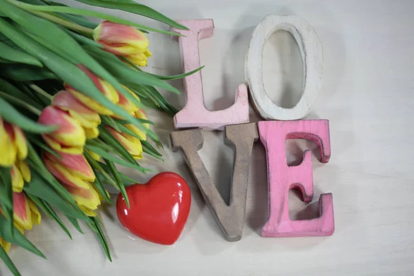 Miłość Serca Tulipany Walentynki Urodziny Karta — Zdjęcie stockowe