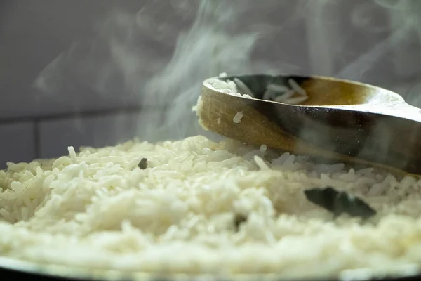 Cooking Rice Pilaf Large Cast Iron Pot Fire — Stock Photo, Image