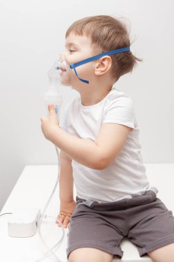 Çocuk solunum yapıyor. Evde tedavi görüyor. Hastalık önleme