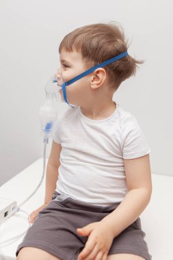 Çocuk solunum yapıyor. Evde tedavi görüyor. Hastalık önleme