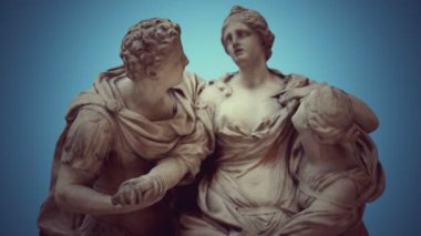 Arria ve Poetus antik heykelleri