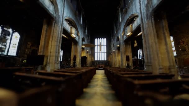 Kule Kilisesinin Tarafından Tüm Kutsalların Tarihi ve Güzel İnteroir 'ı — Stok video