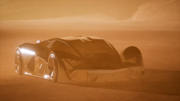Supersportwagen bei Sonnenuntergang in der Wüste — Stockvideo