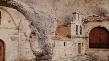 Burgos İspanya 'daki San Bernabe Mağarası