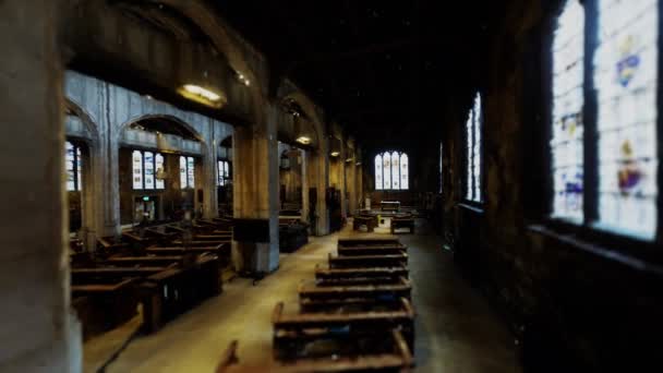 Historiska och vackra Interoir of All Hallows By The Tower Church — Stockvideo