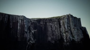 İrlanda 'daki Moher Kayalıkları