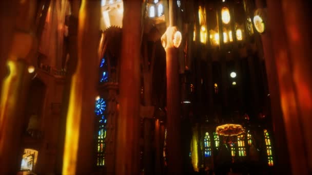 Wnętrze La Sagrada Familia — Wideo stockowe