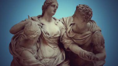 Arria ve Poetus antik heykelleri