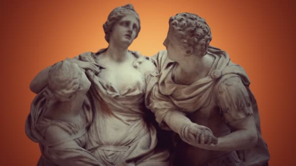 Arria and Poetus antique statue — Stock Video