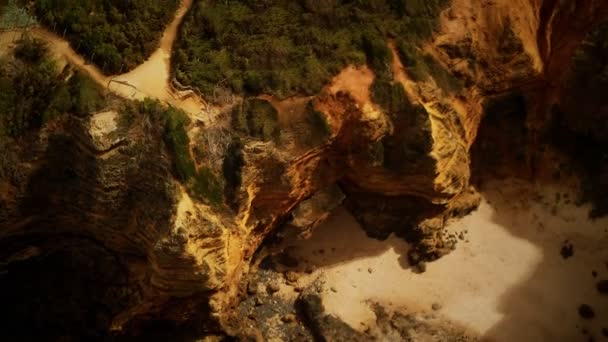 Vista aérea de la costa de Split Point en Victoria Australia — Vídeos de Stock
