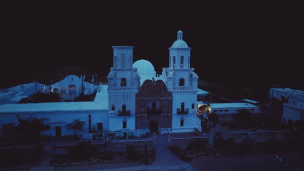 San Xavier del Bac Missie 's nachts — Stockvideo