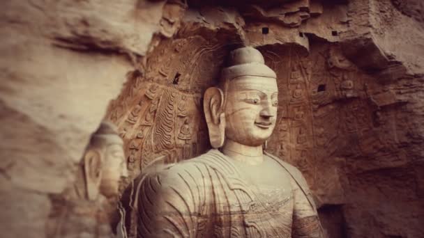 Yungang mağaralarının Buda Taşı oyması — Stok video