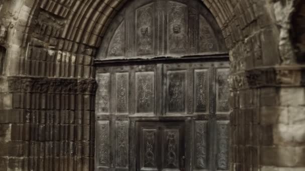 Chiesa Saint Sauveur Fegeac porta — Video Stock