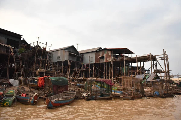 Siem Reap Camboya 2019 Tonle Sap Lake Aldea Flotante — Foto de Stock