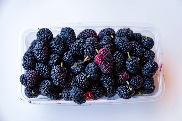 Organic Dark Black Ripe Mulberries Plastic Box Package Sale Morus — Stockfoto