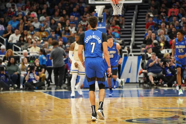 Orlando Magic Värd Milwaukee Bucks Amway Orlando Florida Lördag Februari — Stockfoto