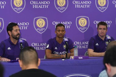 Orlando City SC oyuncusu Luis Nani 'ye hoş geldin diyor. Fotoğraf: Marty Jean-Louis