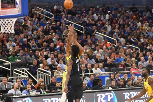 Orlando Magic Hostí Zlaté Státní Bojovníky Amway Center Orlandu Floridě — Stock fotografie