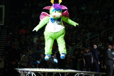 Orlando Magic, 8 Şubat 2020 tarihinde Orlando Florida 'daki Amway' de Milwaukee Bucks 'a ev sahipliği yaptı.. 