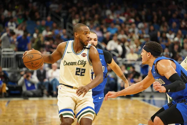 Orlando Magic Host Milwaukee Bucks Amway Orlando Florida Saturday February — Stock Photo, Image