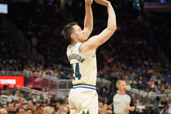 Orlando Magic Φιλοξενεί Milwaukee Bucks Στο Amway Στο Ορλάντο Της — Φωτογραφία Αρχείου