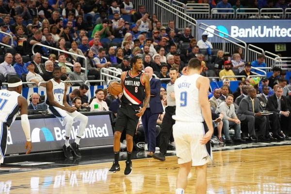 Orlando Magic Isännöi Portland Trailblazers Amway Centerissä Orlando Floridassa Maanantaina — kuvapankkivalokuva