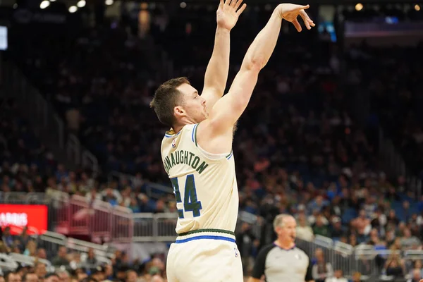 Orlando Magic Φιλοξενεί Milwaukee Bucks Στο Amway Στο Ορλάντο Της — Φωτογραφία Αρχείου