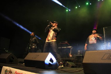 R & B Şarkıcıları Keith Sweat, Jagged Edge, Dru Hill ve Sisqo 15 Kasım 2014 'te Orlando Florida' daki CFE Arena 'da sahne aldılar..  