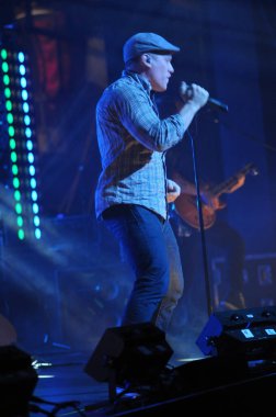 Christian Rock Bands Audio Adrenaline ve Kutless 23 Mart 2014 'te Osceola Sahne Sanatları Merkezi Kissimmee, FL' de sahne almaktadır..  