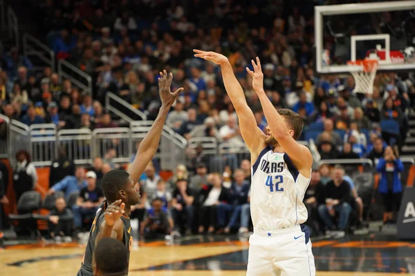 Orlando Magic Gastheer Van Dallas Mavericks Het Amway Center Orlando — Stockfoto