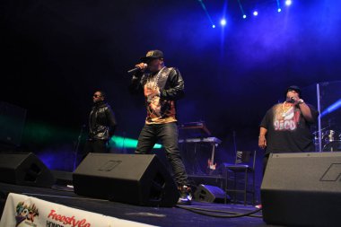 R & B Şarkıcıları Keith Sweat, Jagged Edge, Dru Hill ve Sisqo 15 Kasım 2014 'te Orlando Florida' daki CFE Arena 'da sahne aldılar..  