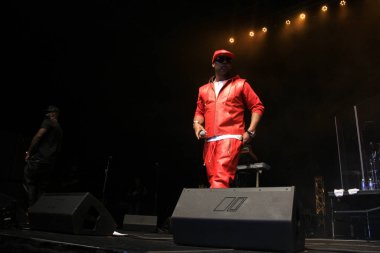 R & B Şarkıcıları Keith Sweat, Jagged Edge, Dru Hill ve Sisqo 15 Kasım 2014 'te Orlando Florida' daki CFE Arena 'da sahne aldılar..  