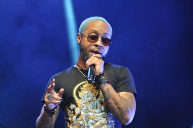 R & B Şarkıcıları Keith Sweat, Jagged Edge, Dru Hill ve Sisqo 15 Kasım 2014 'te Orlando Florida' daki CFE Arena 'da sahne aldılar..  