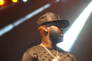 R & B Şarkıcıları Keith Sweat, Jagged Edge, Dru Hill ve Sisqo 15 Kasım 2014 'te Orlando Florida' daki CFE Arena 'da sahne aldılar..  