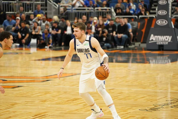 Orlando Magic Φιλοξενεί Dallas Mavericks Στο Amway Center Στο Ορλάντο — Φωτογραφία Αρχείου