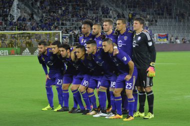 Orlando City 27 Eylül 2017 'de Orlando City Stadyumu' nda New England Devrimi 'ne ev sahipliği yaptı..  