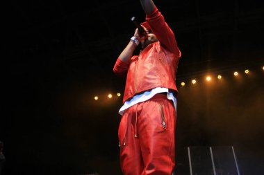 R & B Şarkıcıları Keith Sweat, Jagged Edge, Dru Hill ve Sisqo 15 Kasım 2014 'te Orlando Florida' daki CFE Arena 'da sahne aldılar..  