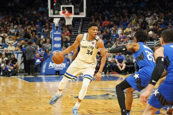 Orlando Magic Hostit Milwaukee Bucks Amway Orlando Florida Sobotu Února — Stock fotografie