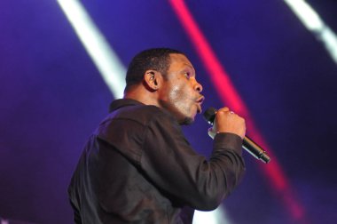 R & B Şarkıcıları Keith Sweat, Jagged Edge, Dru Hill ve Sisqo 15 Kasım 2014 'te Orlando Florida' daki CFE Arena 'da sahne aldılar.. 