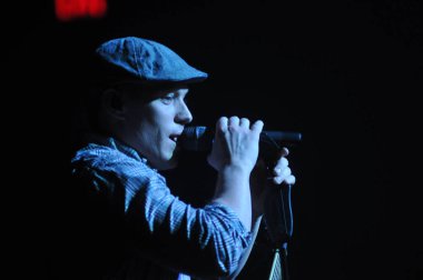 Christian Rock Bands Audio Adrenaline ve Kutless 23 Mart 2014 'te Osceola Sahne Sanatları Merkezi Kissimmee, FL' de sahne almaktadır..  