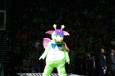 Orlando Magic, 8 Şubat 2020 tarihinde Orlando Florida 'daki Amway' de Milwaukee Bucks 'a ev sahipliği yaptı..  