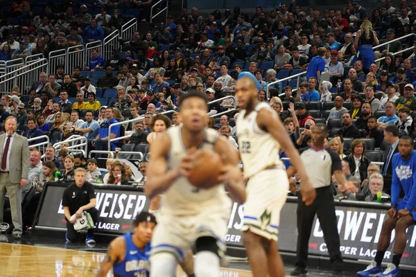 Orlando Magic Hostit Milwaukee Bucks Amway Orlando Florida Sobotu Února — Stock fotografie