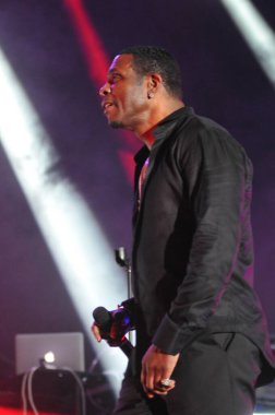 R & B Şarkıcıları Keith Sweat, Jagged Edge, Dru Hill ve Sisqo 15 Kasım 2014 'te Orlando Florida' daki CFE Arena 'da sahne aldılar..  
