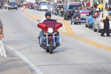 17 Mart 2012 'de Daytona Beach Florida' da düzenlenen Bisiklet Haftası 'nda bisikletçiler. Fotoğraf: Marty Jean-Louis
