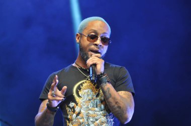 R & B Şarkıcıları Keith Sweat, Jagged Edge, Dru Hill ve Sisqo 15 Kasım 2014 'te Orlando Florida' daki CFE Arena 'da sahne aldılar..  