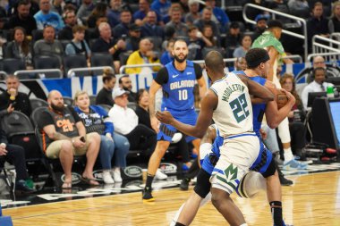 Orlando Magic, 8 Şubat 2020 tarihinde Orlando Florida 'daki Amway' de Milwaukee Bucks 'a ev sahipliği yaptı.. 