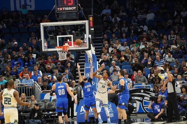 Orlando Magic Hostit Milwaukee Bucks Amway Orlando Florida Sobotu Února — Stock fotografie