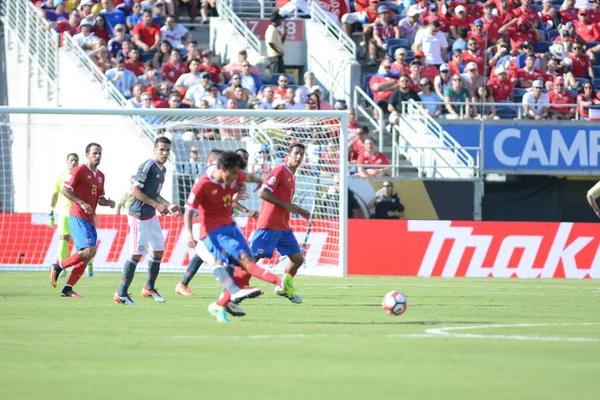 2016年6月4日在佛罗里达州奥兰多举行的美洲百年杯足球赛期间 哥斯达黎加对阵巴拉圭 — 图库照片