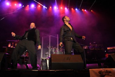 R & B Şarkıcıları Keith Sweat, Jagged Edge, Dru Hill ve Sisqo 15 Kasım 2014 'te Orlando Florida' daki CFE Arena 'da sahne aldılar.. 