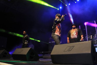 R & B Şarkıcıları Keith Sweat, Jagged Edge, Dru Hill ve Sisqo 15 Kasım 2014 'te Orlando Florida' daki CFE Arena 'da sahne aldılar.. 